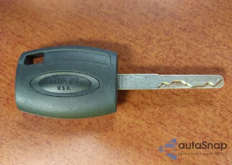 2015 Ford Fiesta Se из США, поврежденный, VIN 3FADP4EJ0FM199892